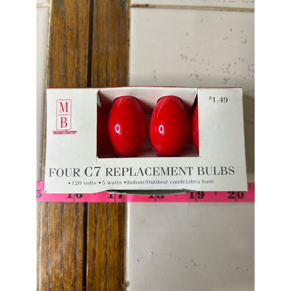 MerryBrite Four C7 Red Replacement Bulbs 120‎ Volts 5 Watts Indoor Outdoor